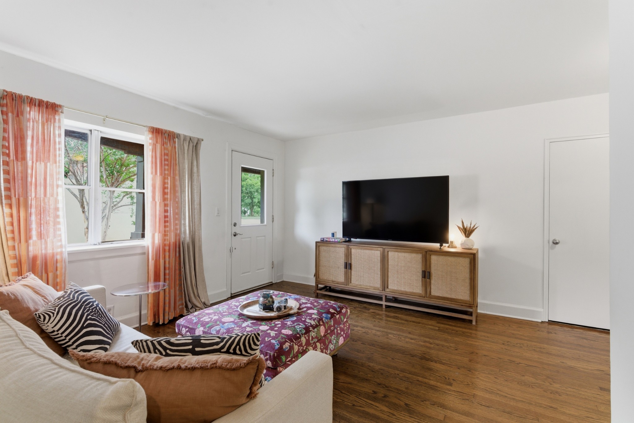 2901 Blair Blvd B3