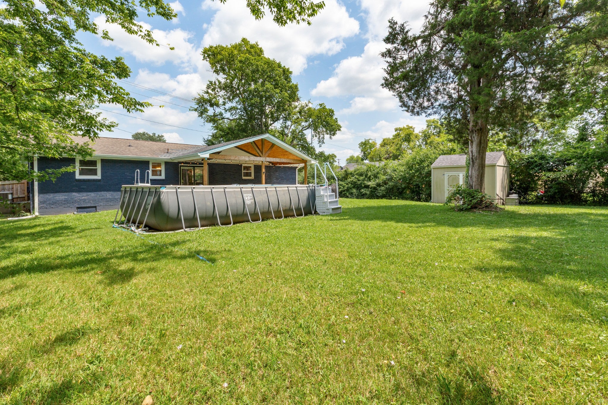 3309 Moorewood Dr