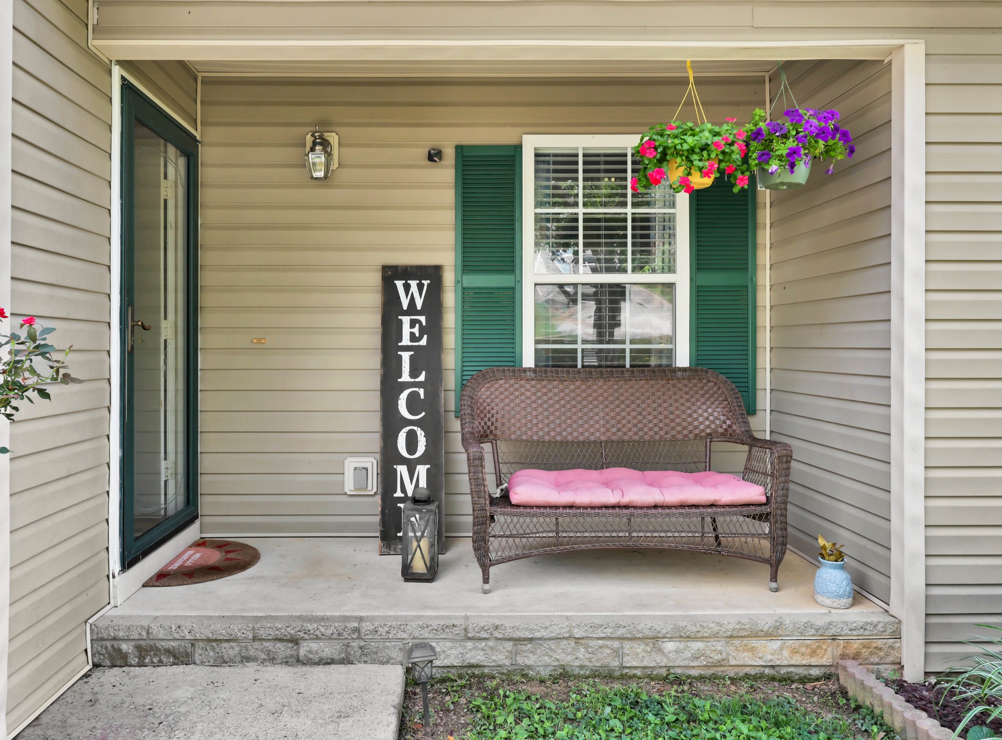 329 Pine Hill Dr