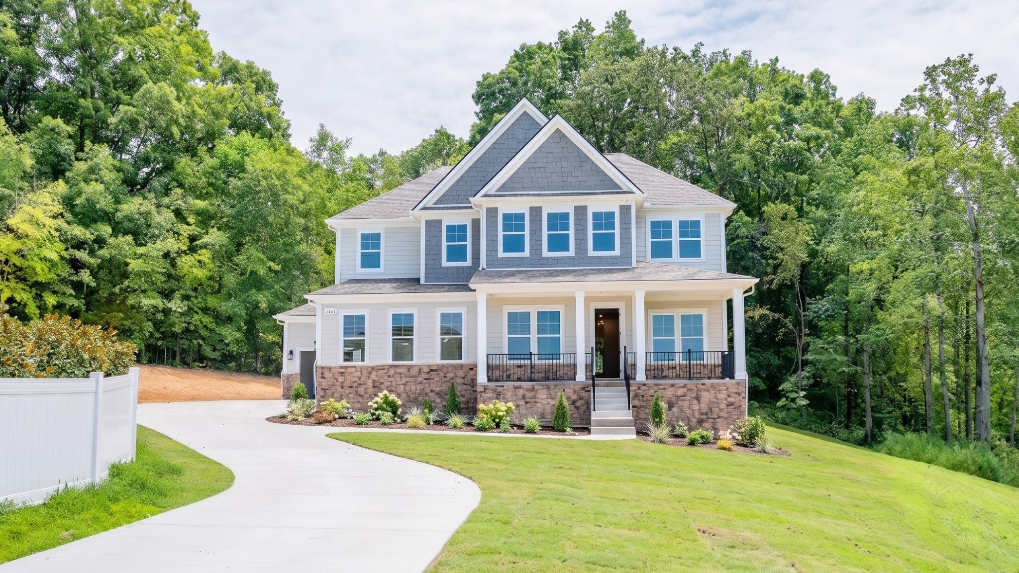 6-bed listing at 7215 Richvale Drive, Fairview