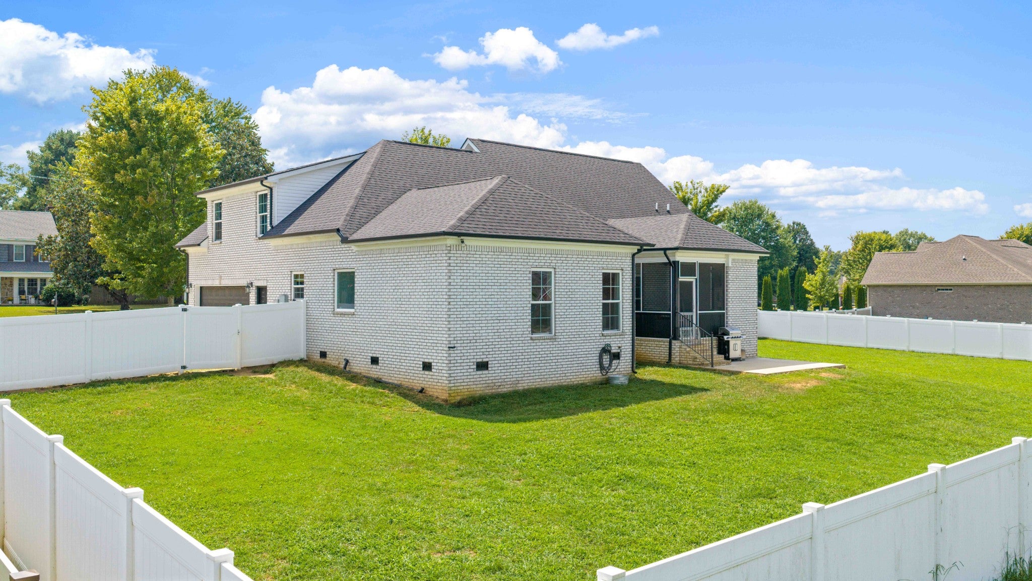 79 Bluegrass Dr