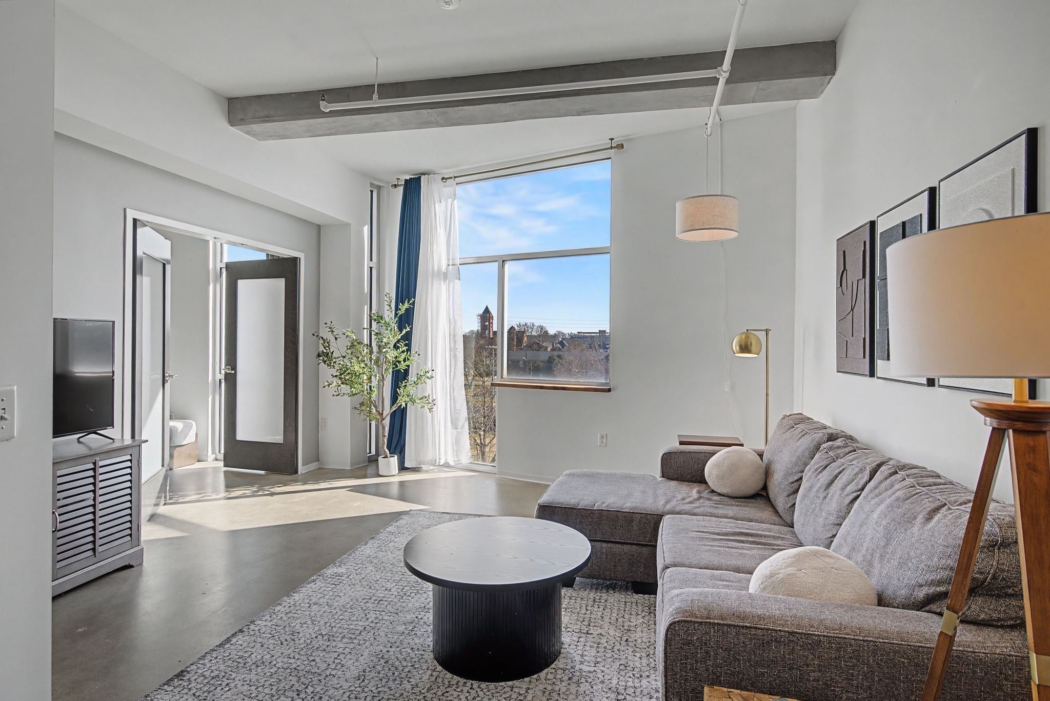 2115 Yeaman Pl 428