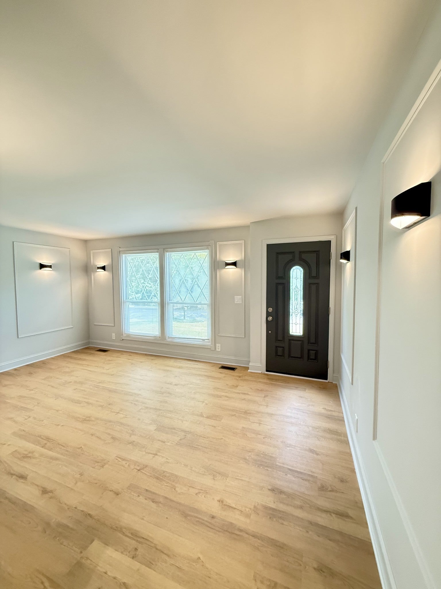 207 Blue Ridge Dr