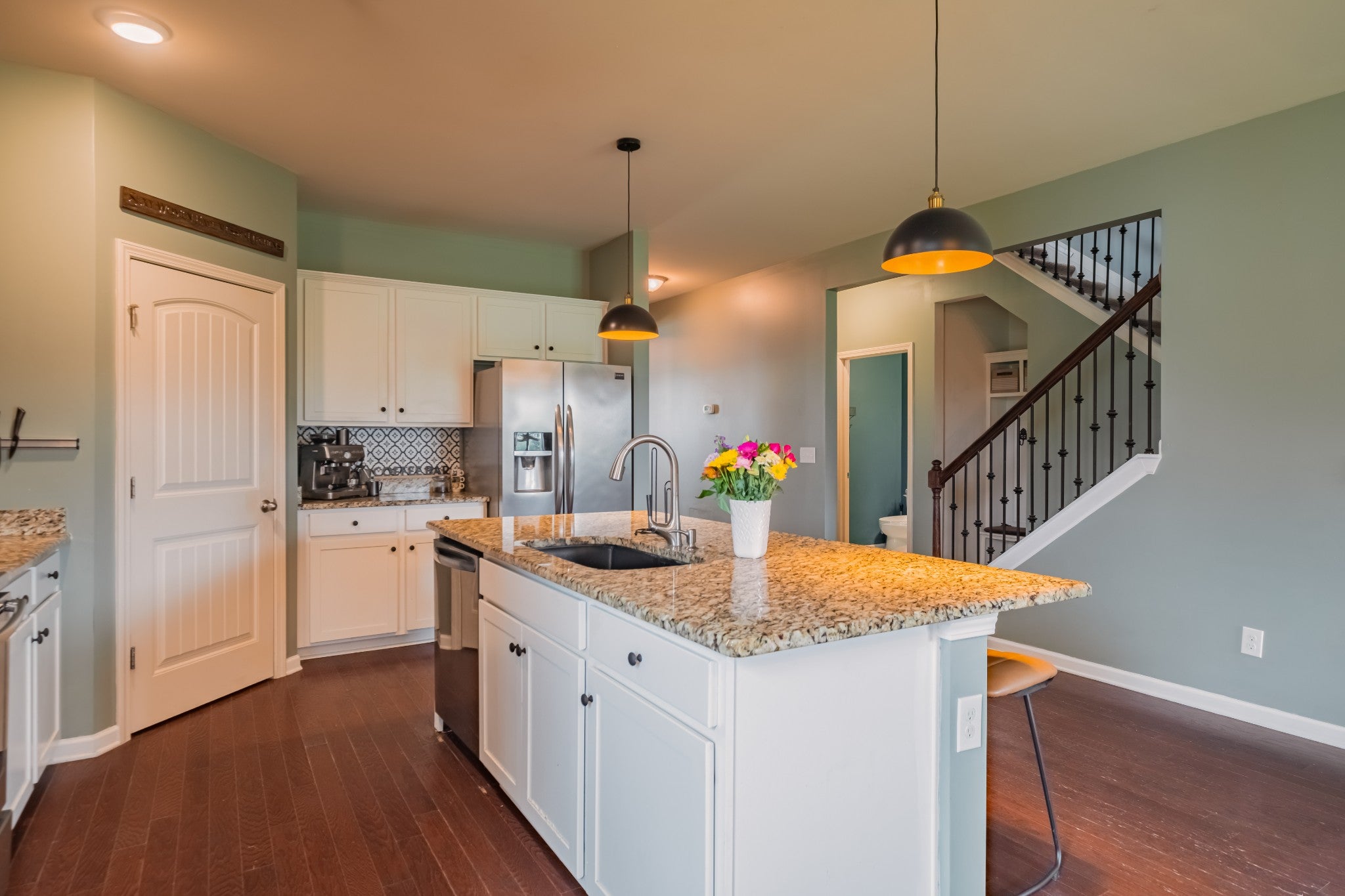 3637 Genoa Dr
