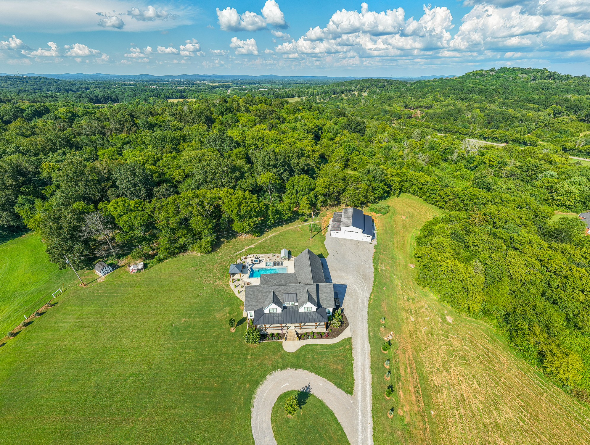 756 Greenwood Rd