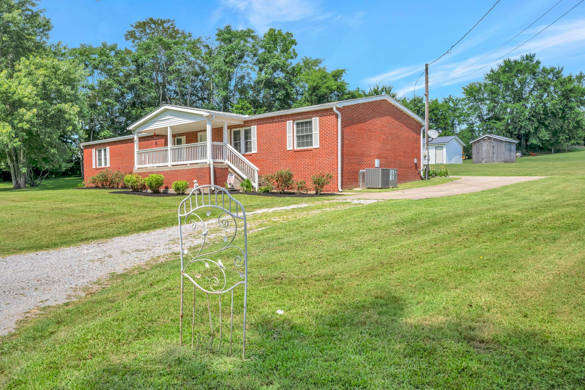 1290 Harris Hollow Rd