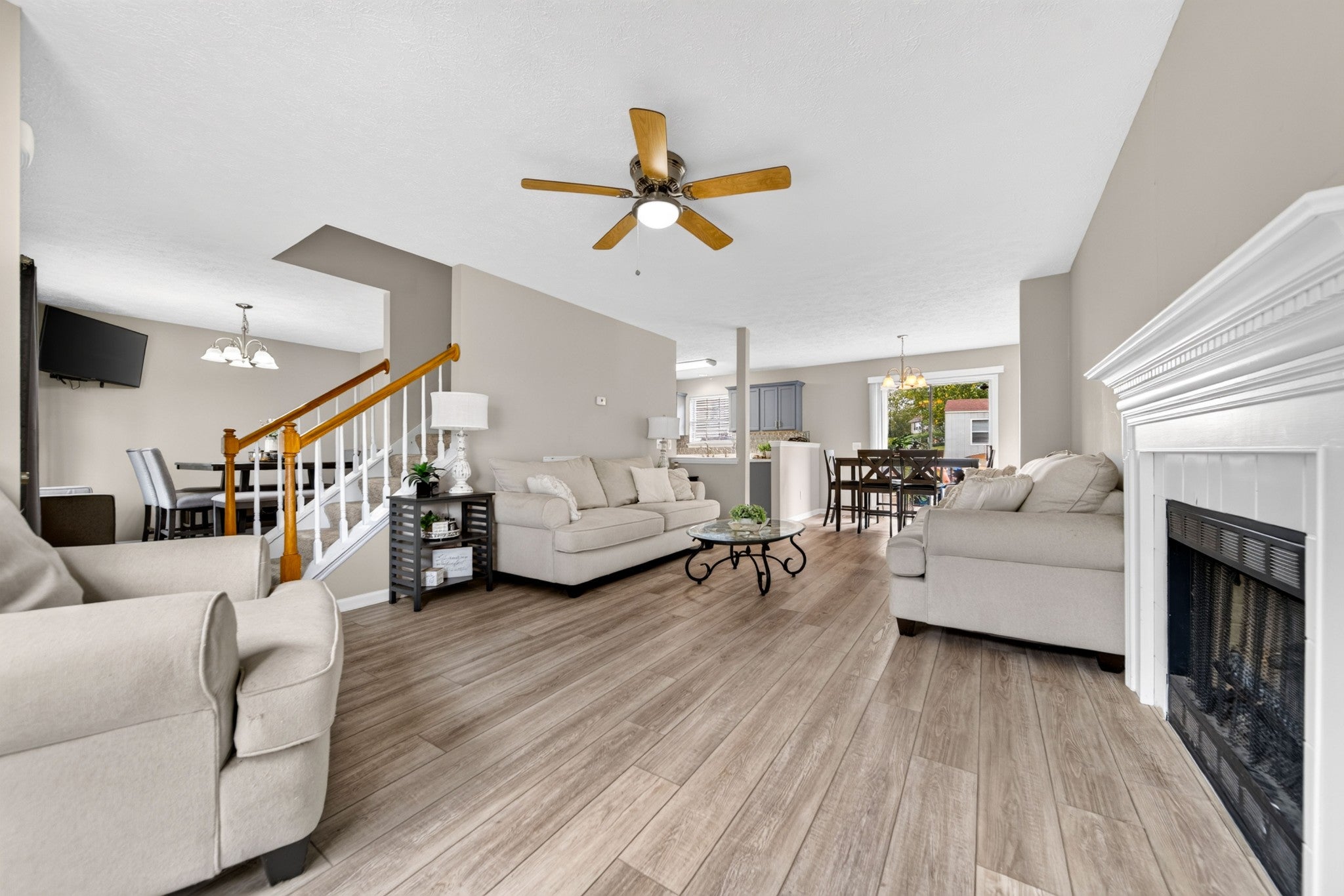 1237 Murray Ct