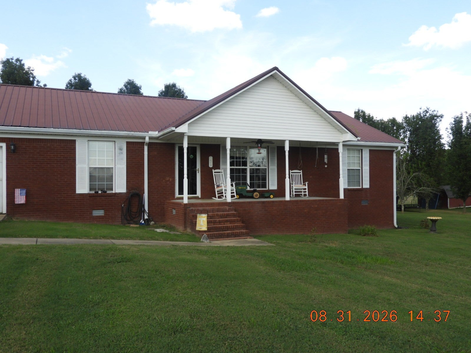 135 Crescentview Cutoff Rd