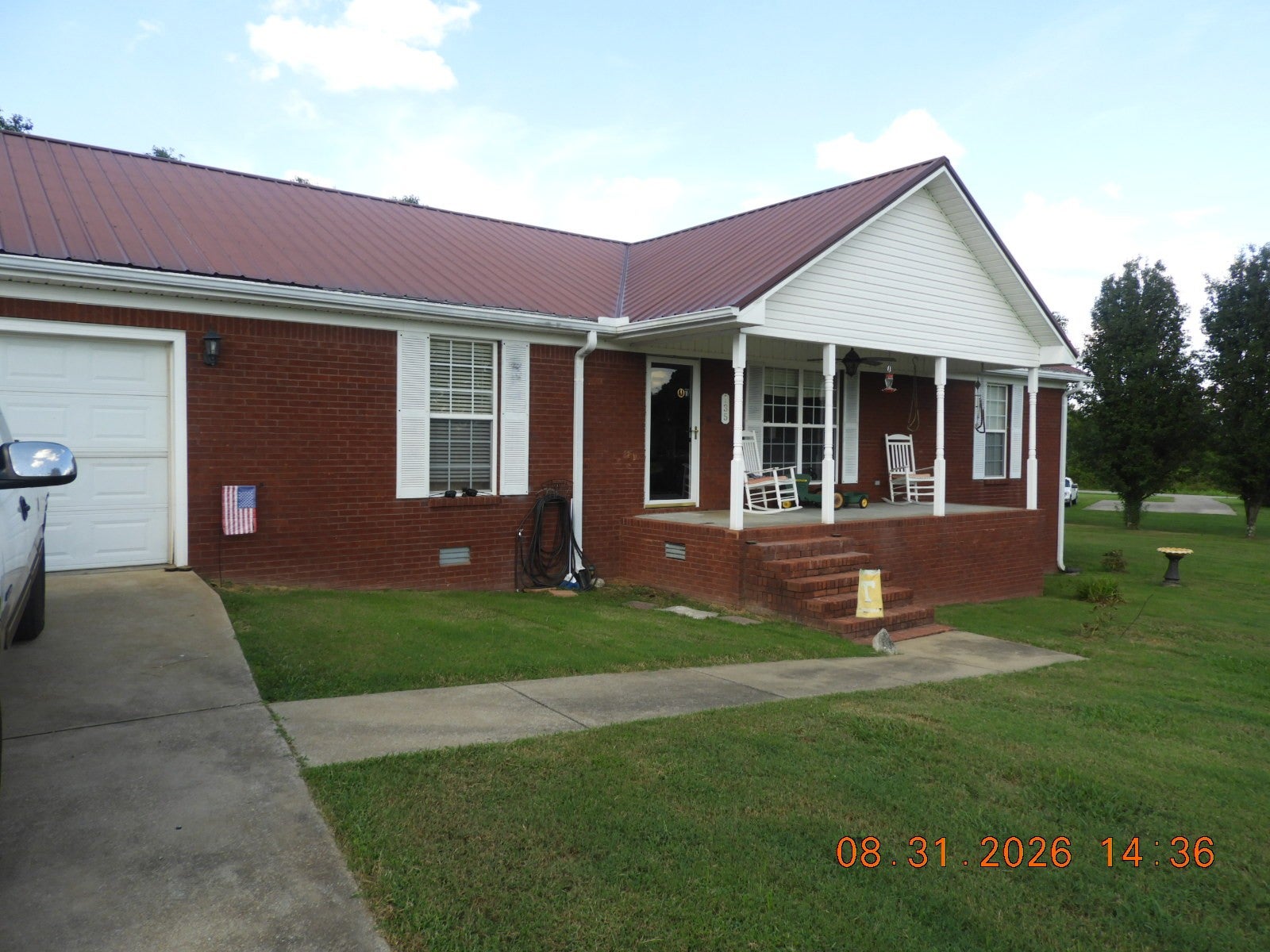 135 Crescentview Cutoff Rd