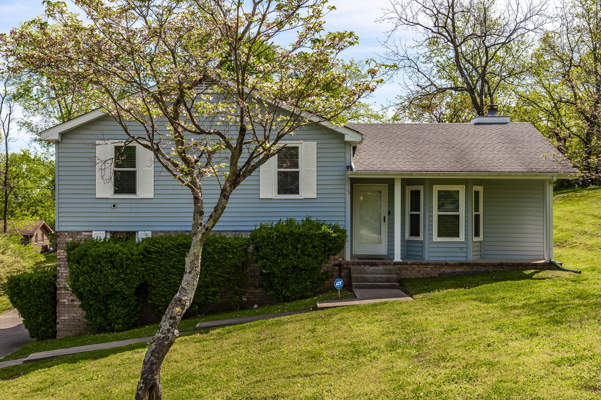 154 Lakeside Park Dr