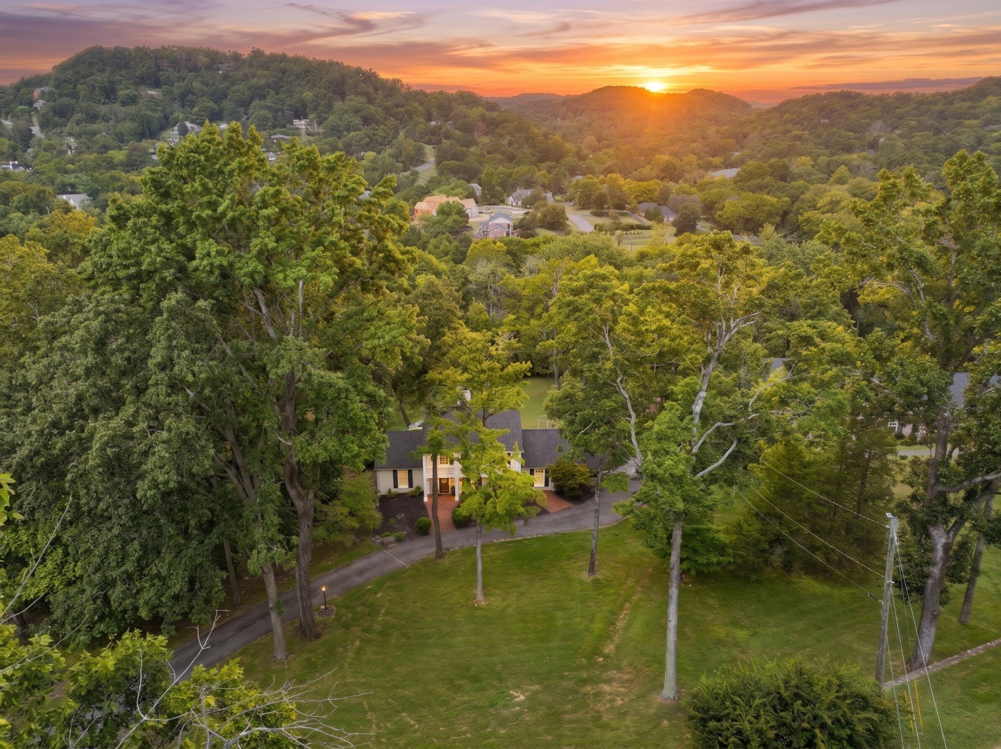 5309 Camelot Ct
