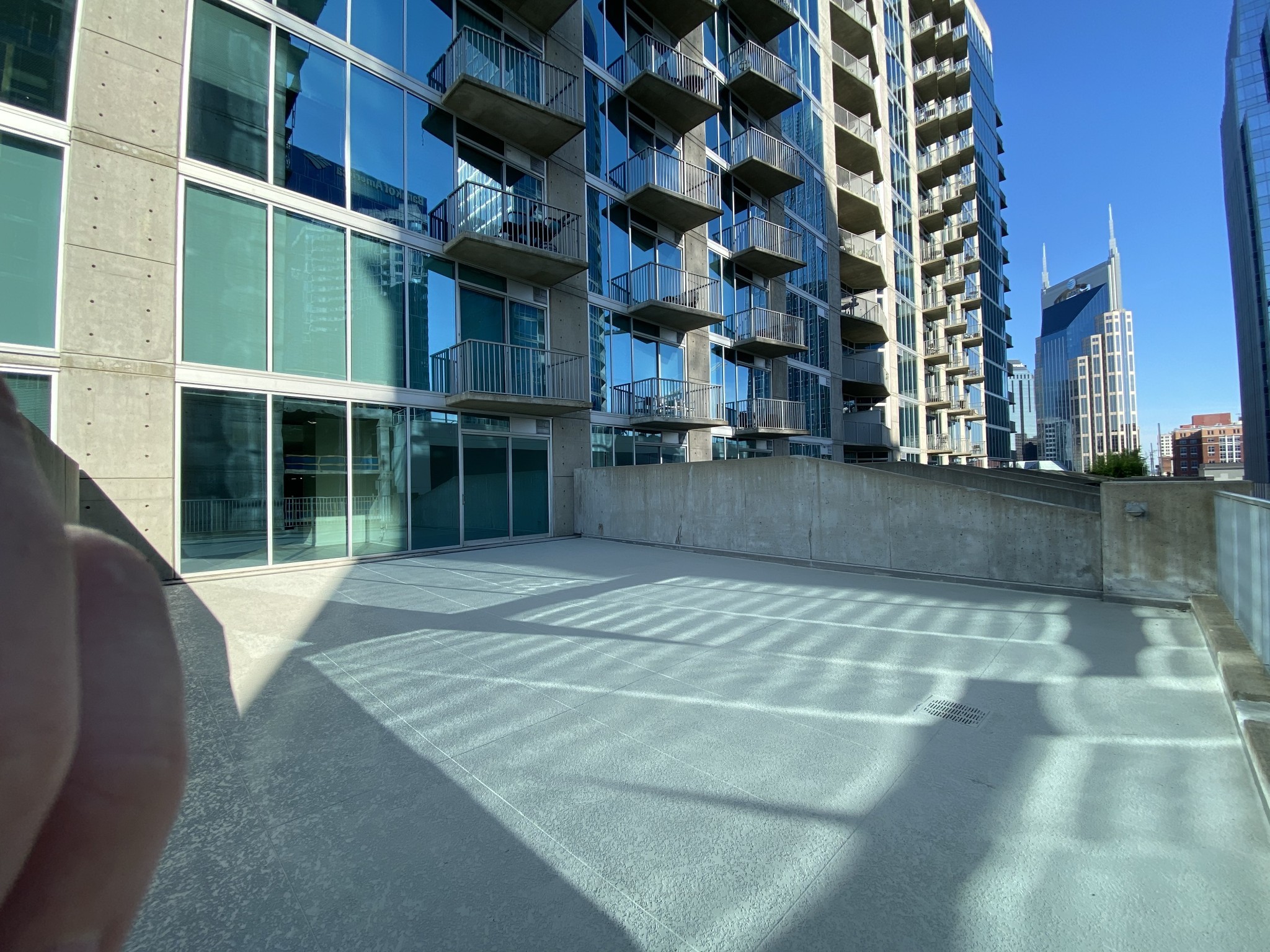 301 Demonbreun St 713 - Photo 2