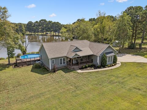 Photo of 117 Indian Creek Rd, Hohenwald, TN 38462 (MLS # 2987829)