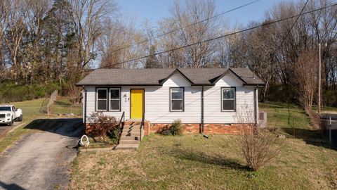 108 Oakwood Ct Hendersonville TN 37075