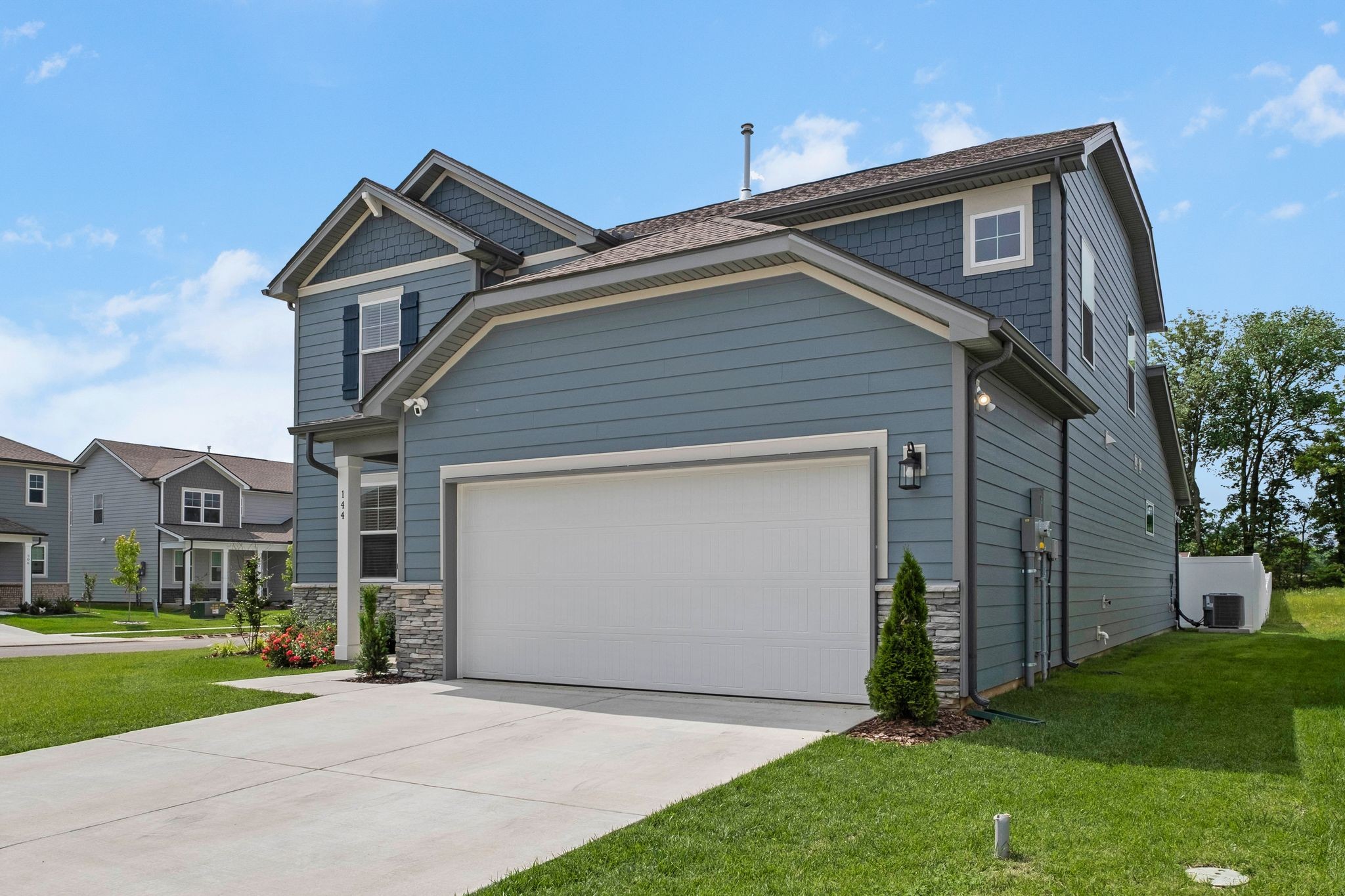 Lebanon, Tennessee 37087, United States, 5 Bedrooms Bedrooms, ,3 BathroomsBathrooms,Residential,Active,132471