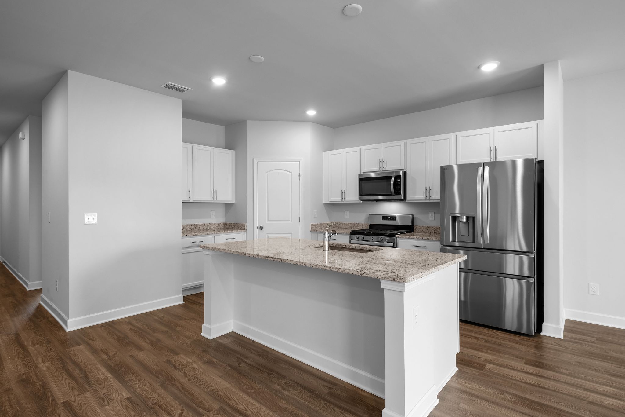 Lebanon, Tennessee 37087, United States, 5 Bedrooms Bedrooms, ,3 BathroomsBathrooms,Residential,Active,132471