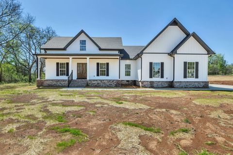 215 Unionville Chapel Hill Rd, Unionville, TN 37180 - MLS#: 2805322