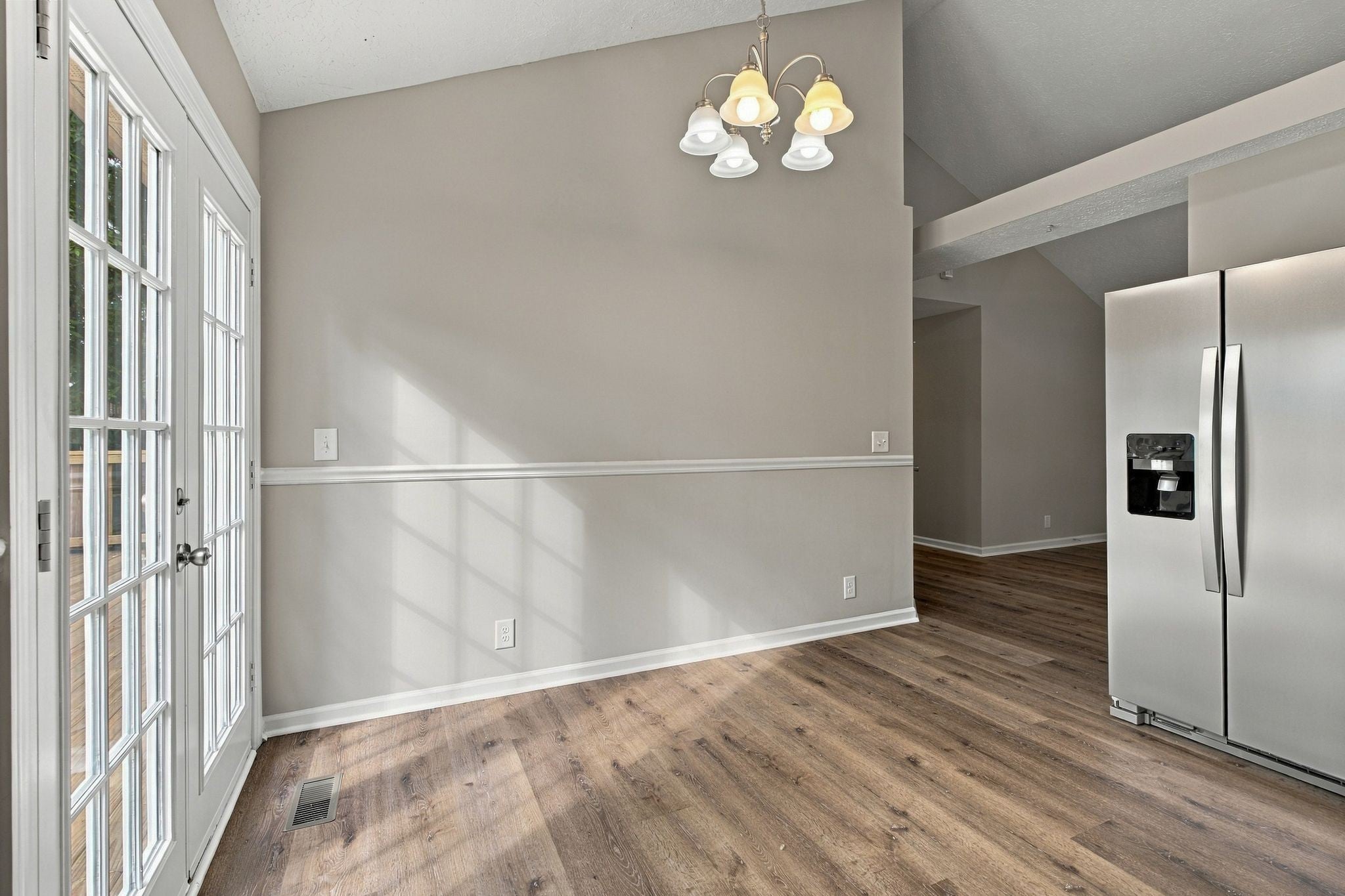311 Sunrise Cir