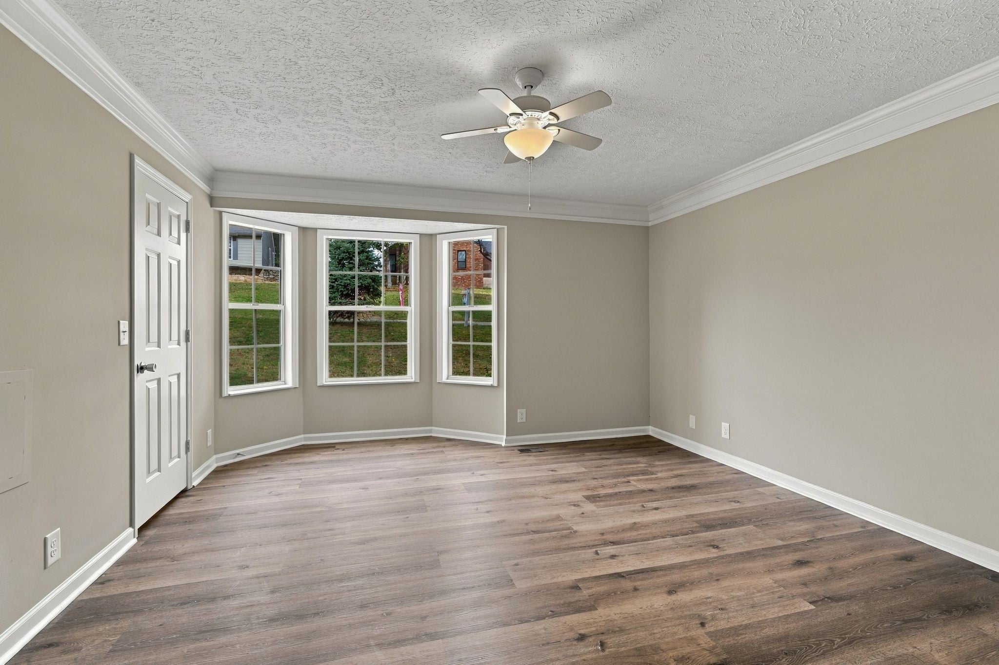 311 Sunrise Cir