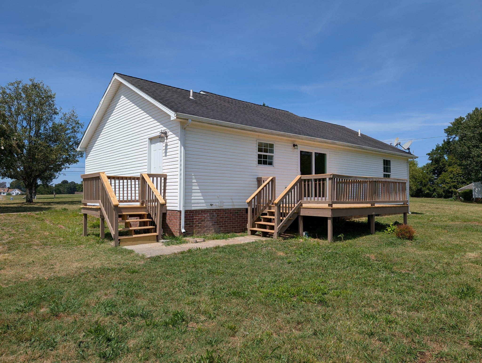 2530 Midland Rd