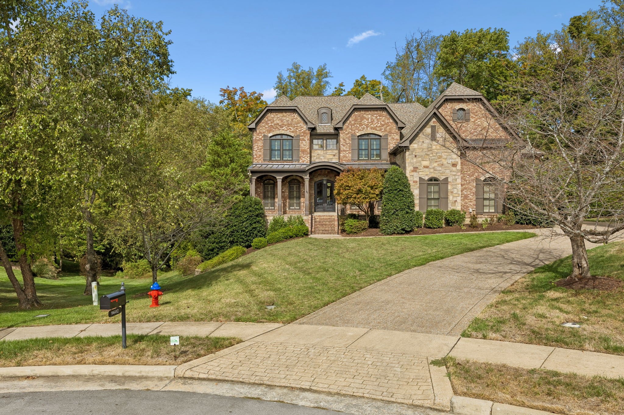 9602 Versailles Ct