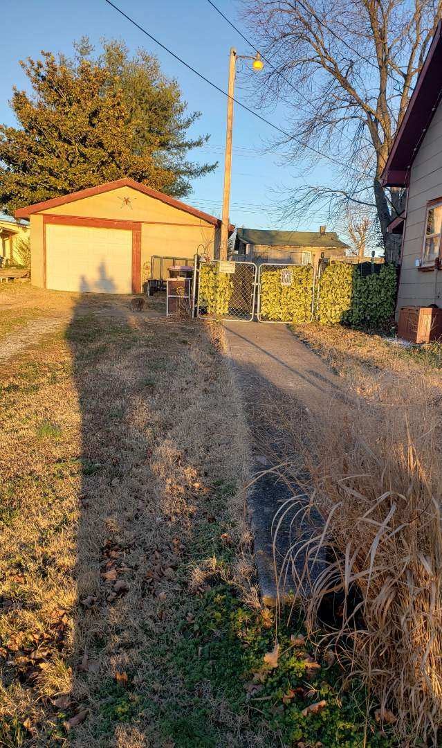 2461 Old Greenbrier Pike