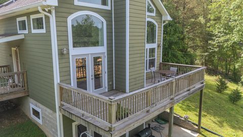 4042 Jones Hollow Rd Lobelville TN 37097