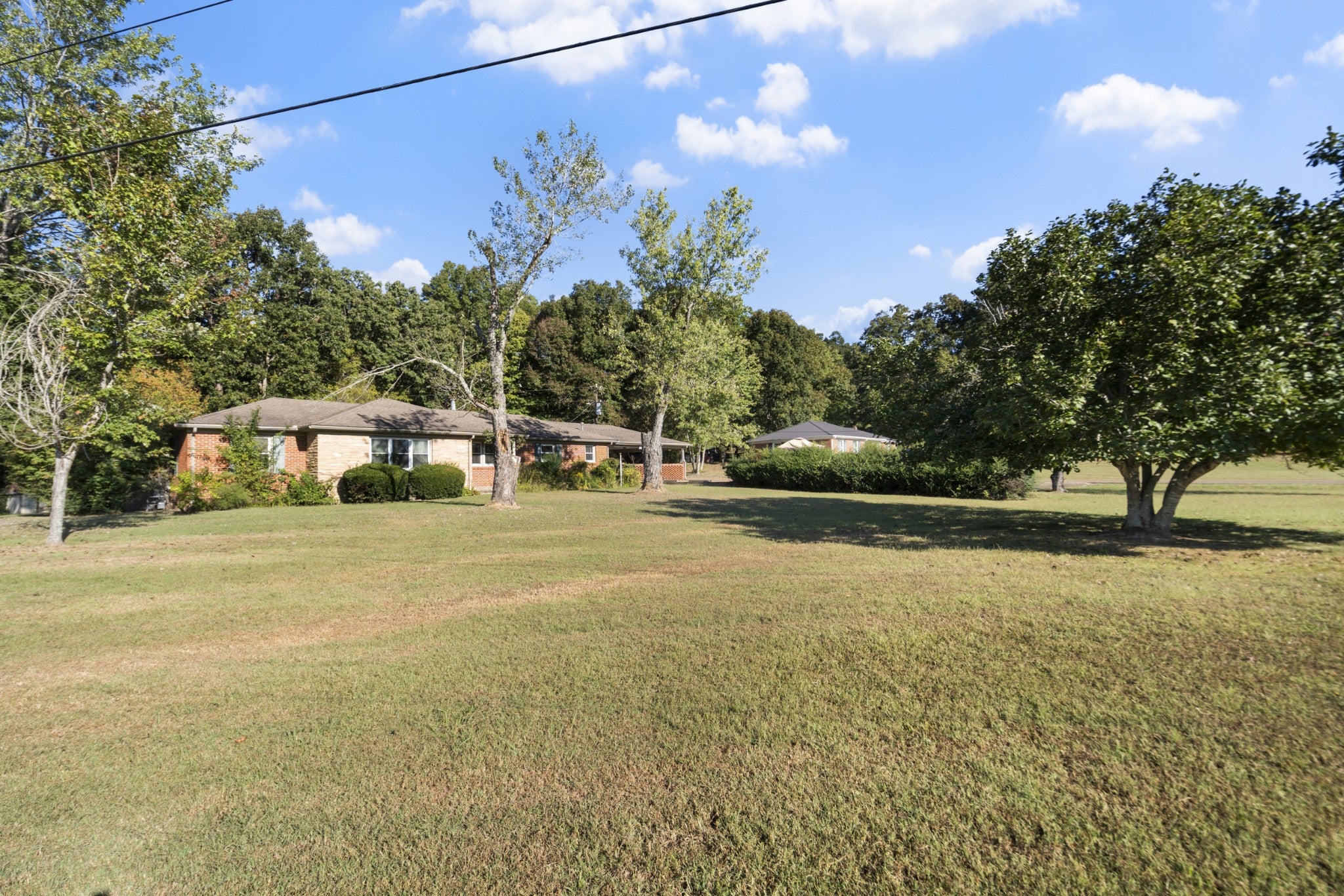 1429 Highway 100