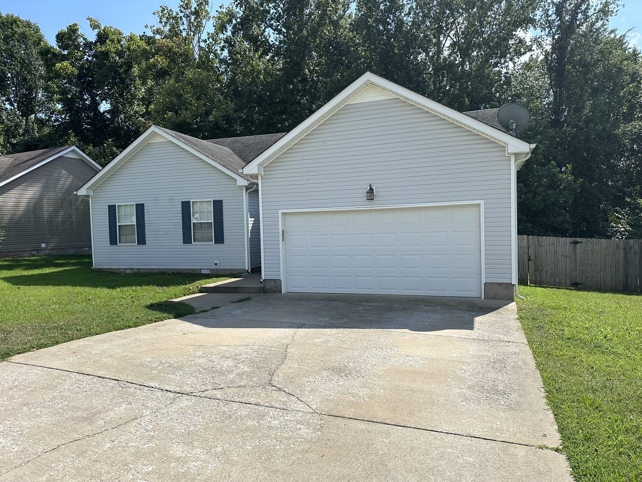 1688 Parkside Dr