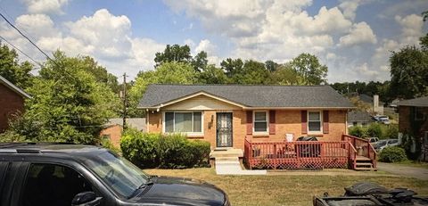 1229 Commerce St Clarksville TN 37040