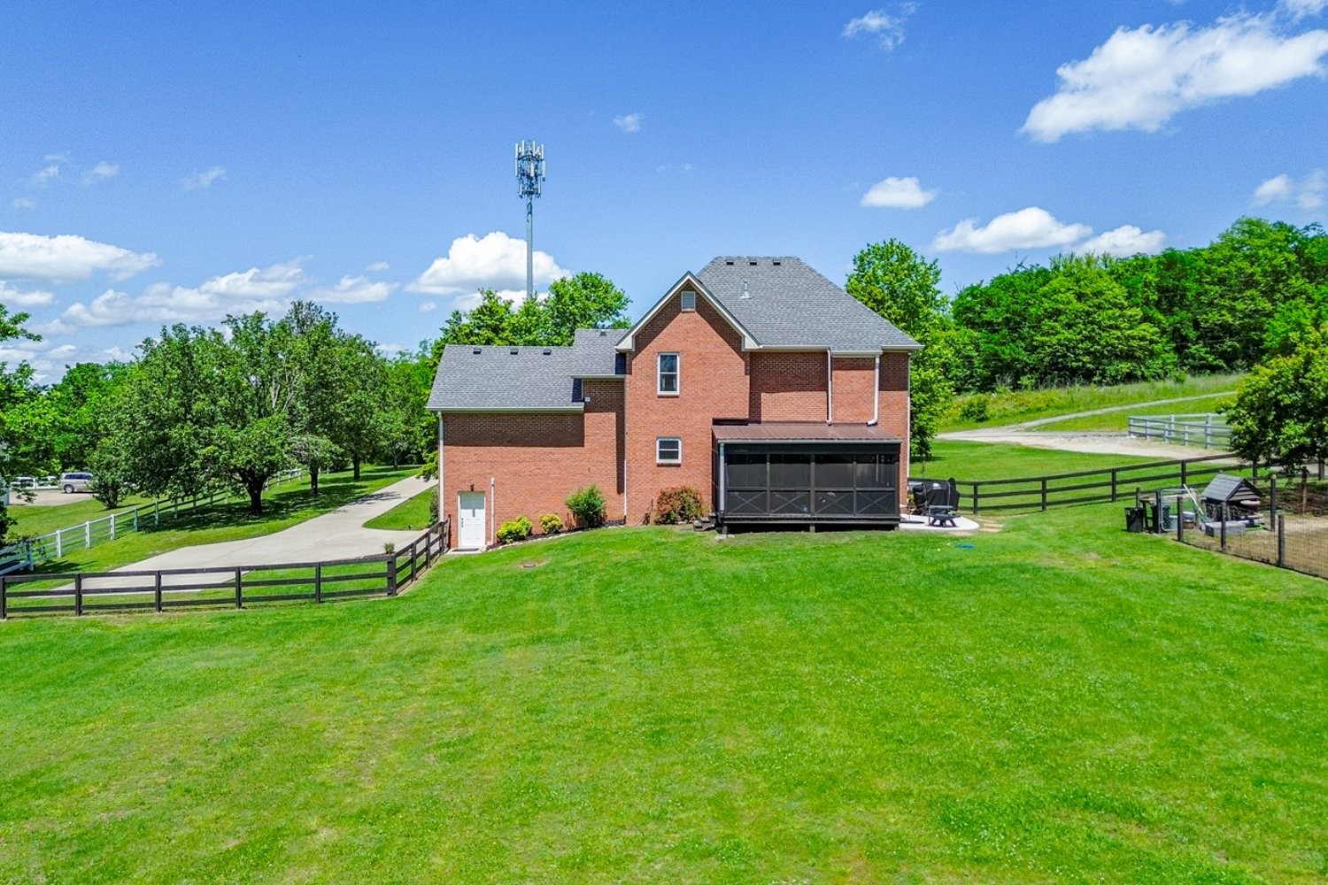 2025 Lewisburg Pike