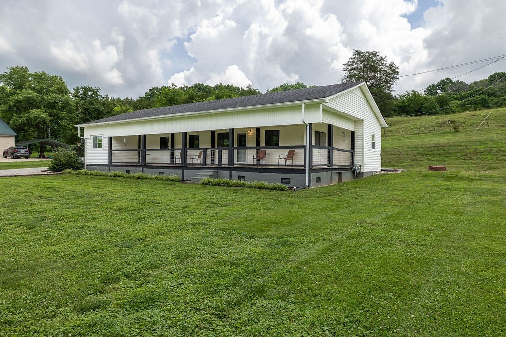 5492 Columbia Hwy