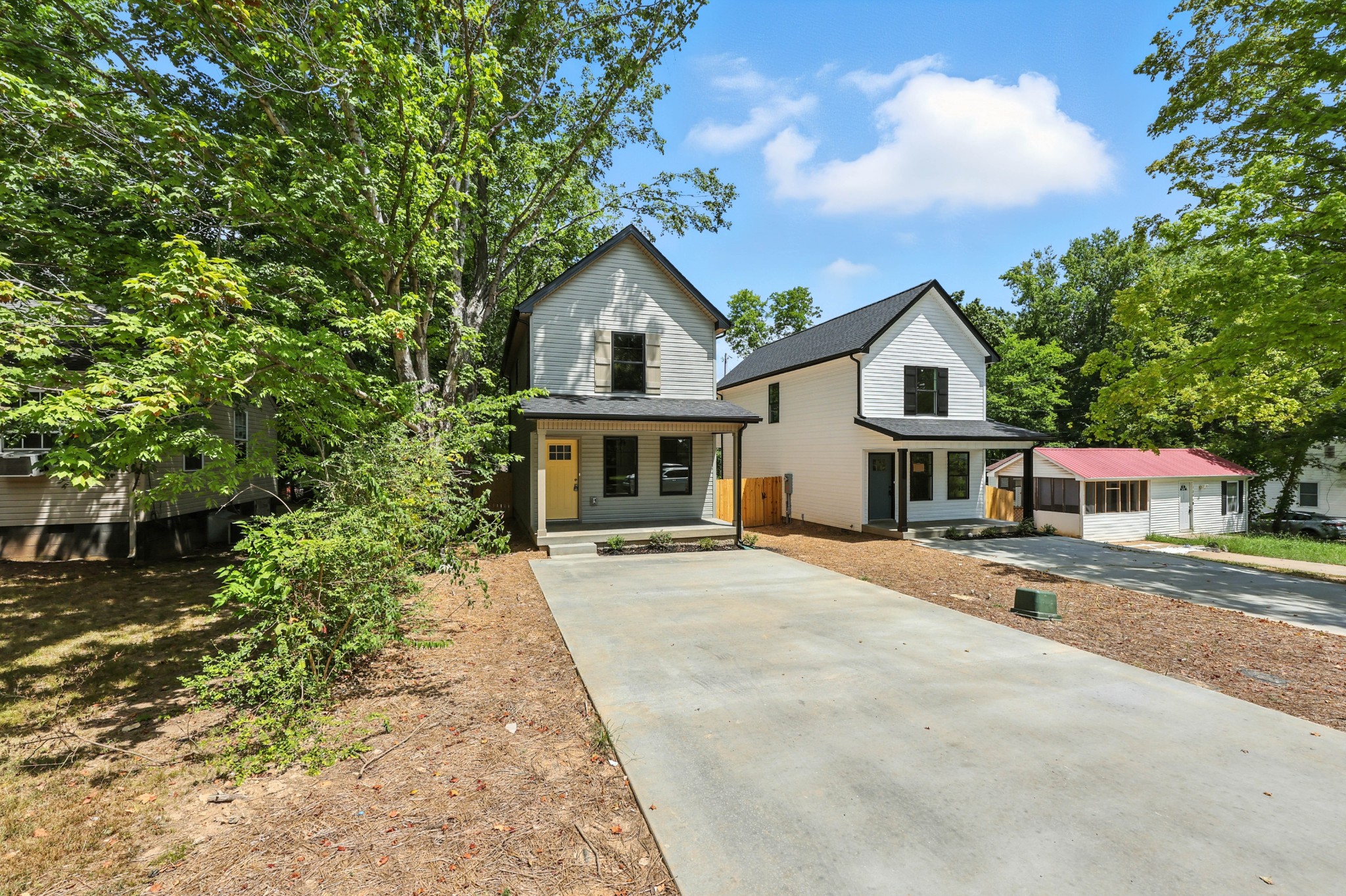 1227 Greenfield Dr