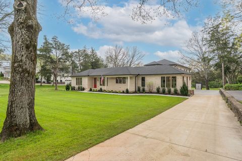 729 Templeton Dr Nashville TN 37205