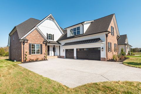 849 Brook Trl Lebanon TN 37087