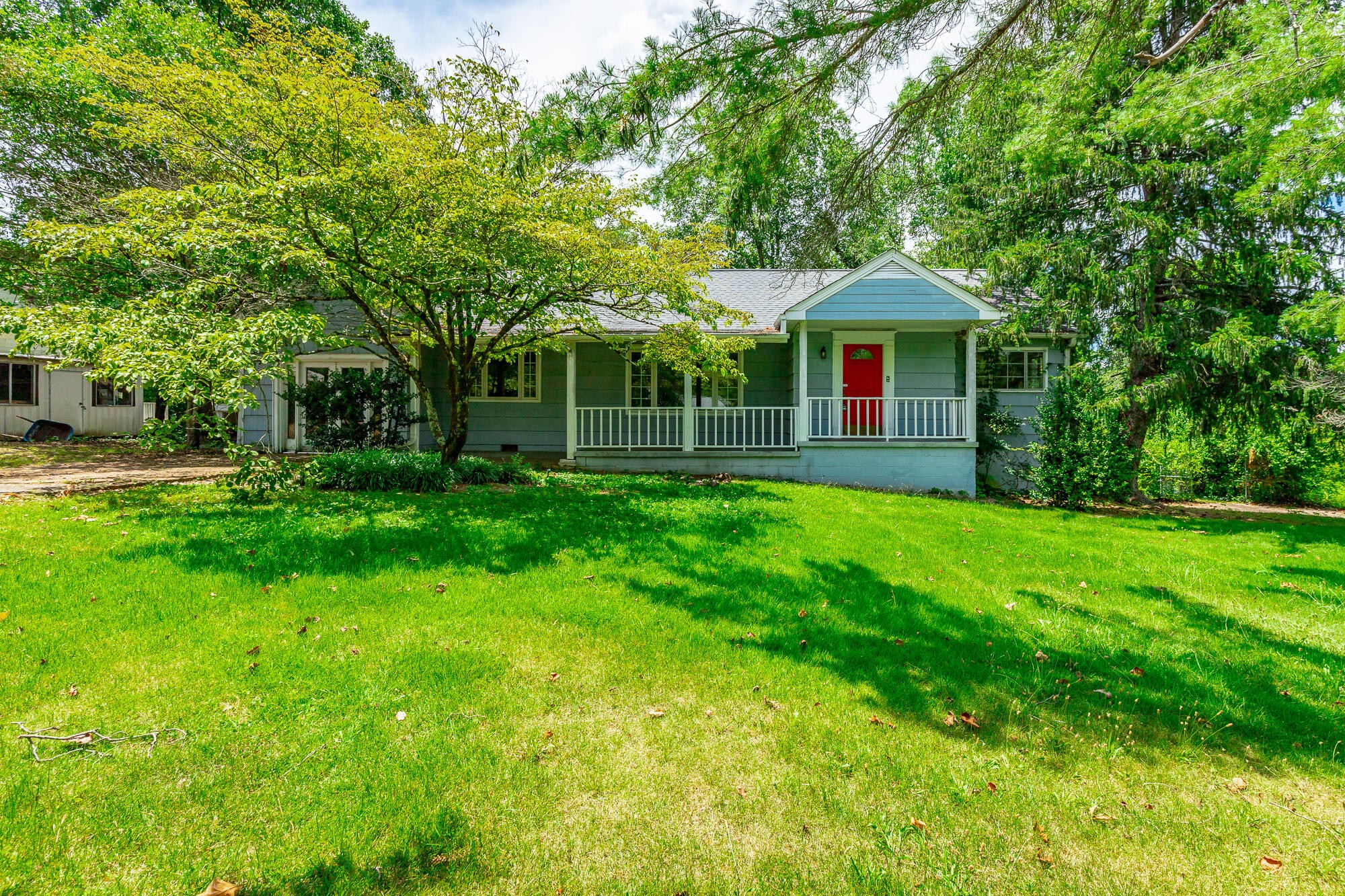 808 Linden Hall Road