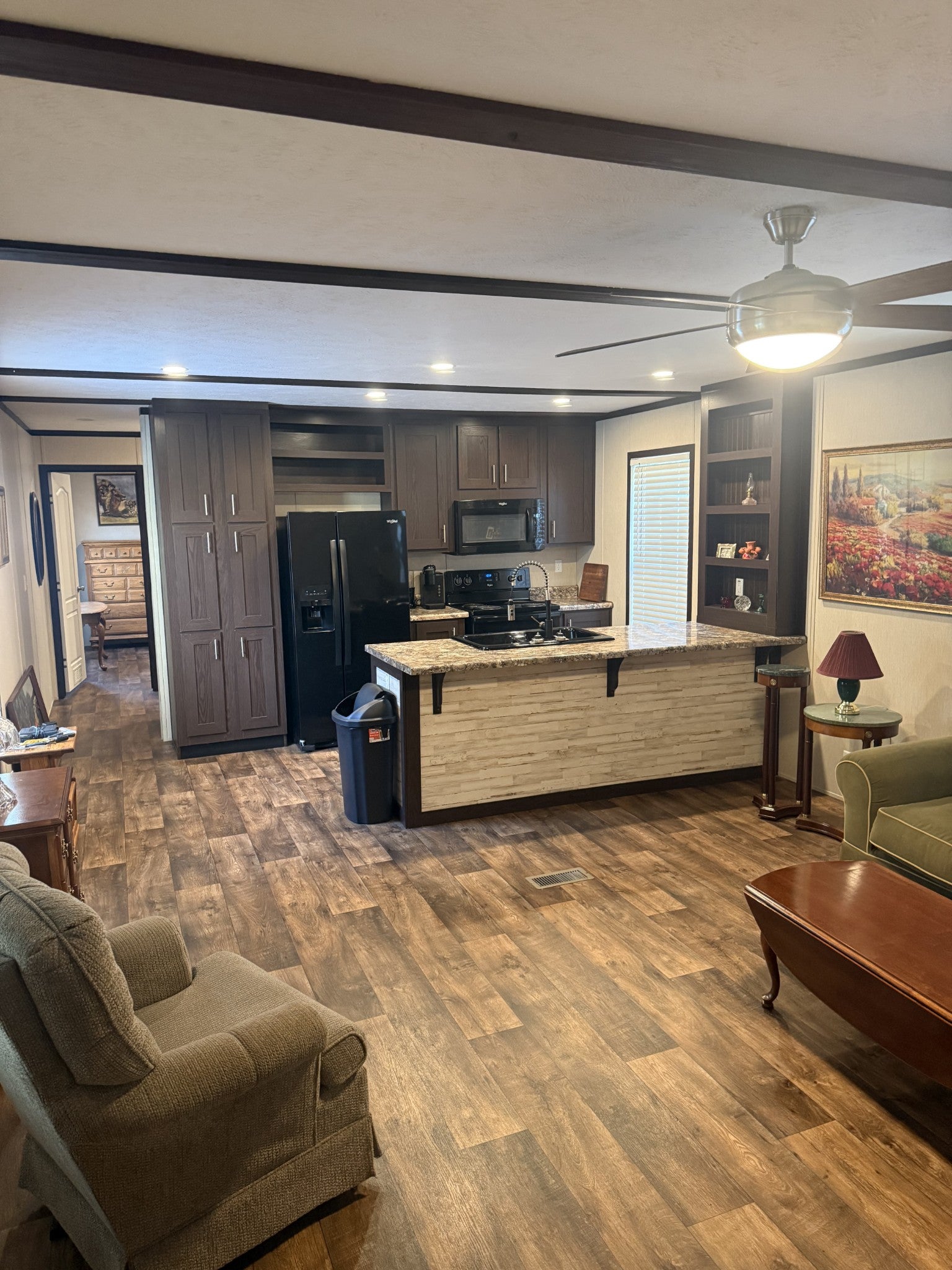 375 Jones Hollow Rd