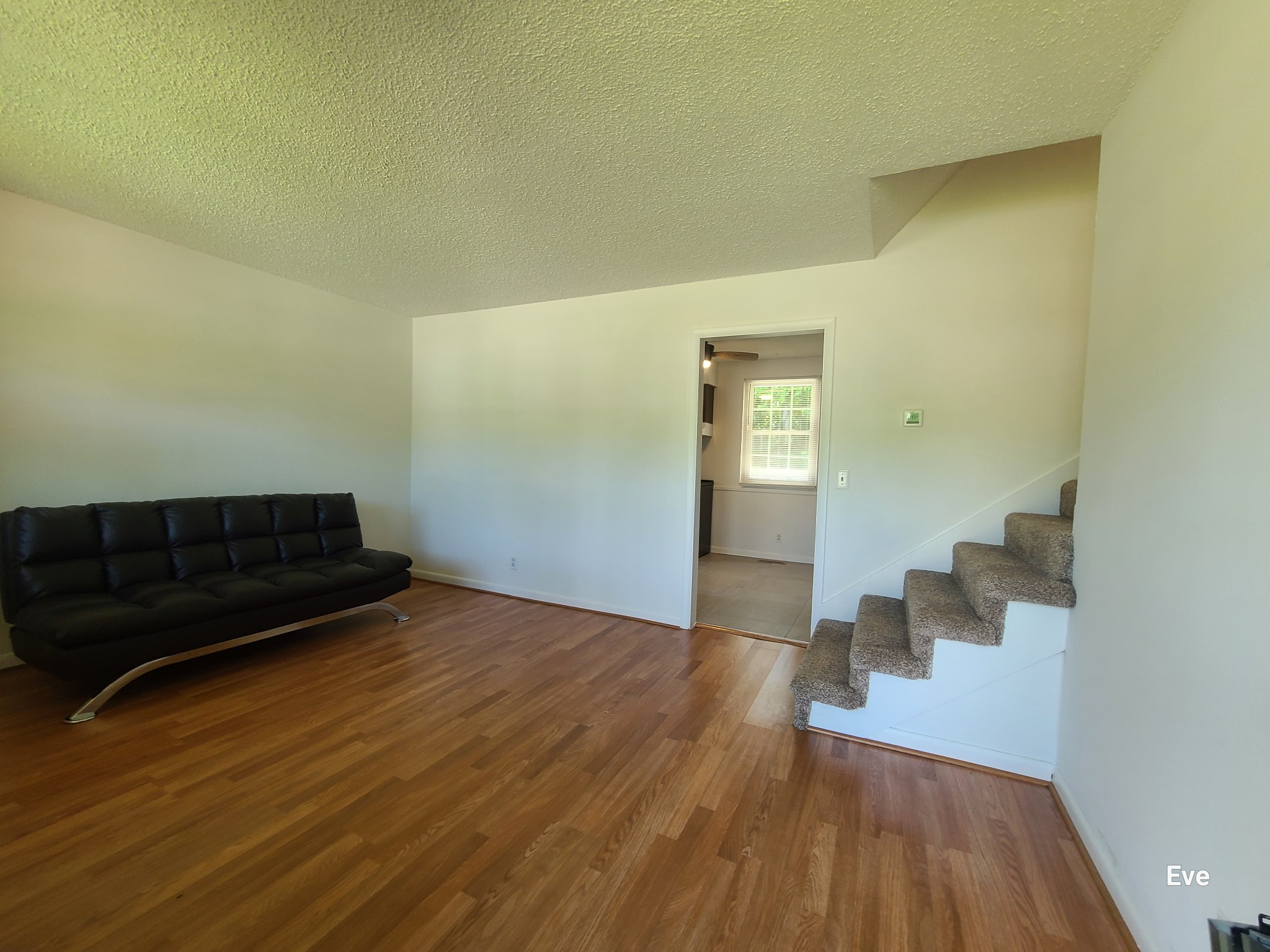 4861 Barclay Square Dr