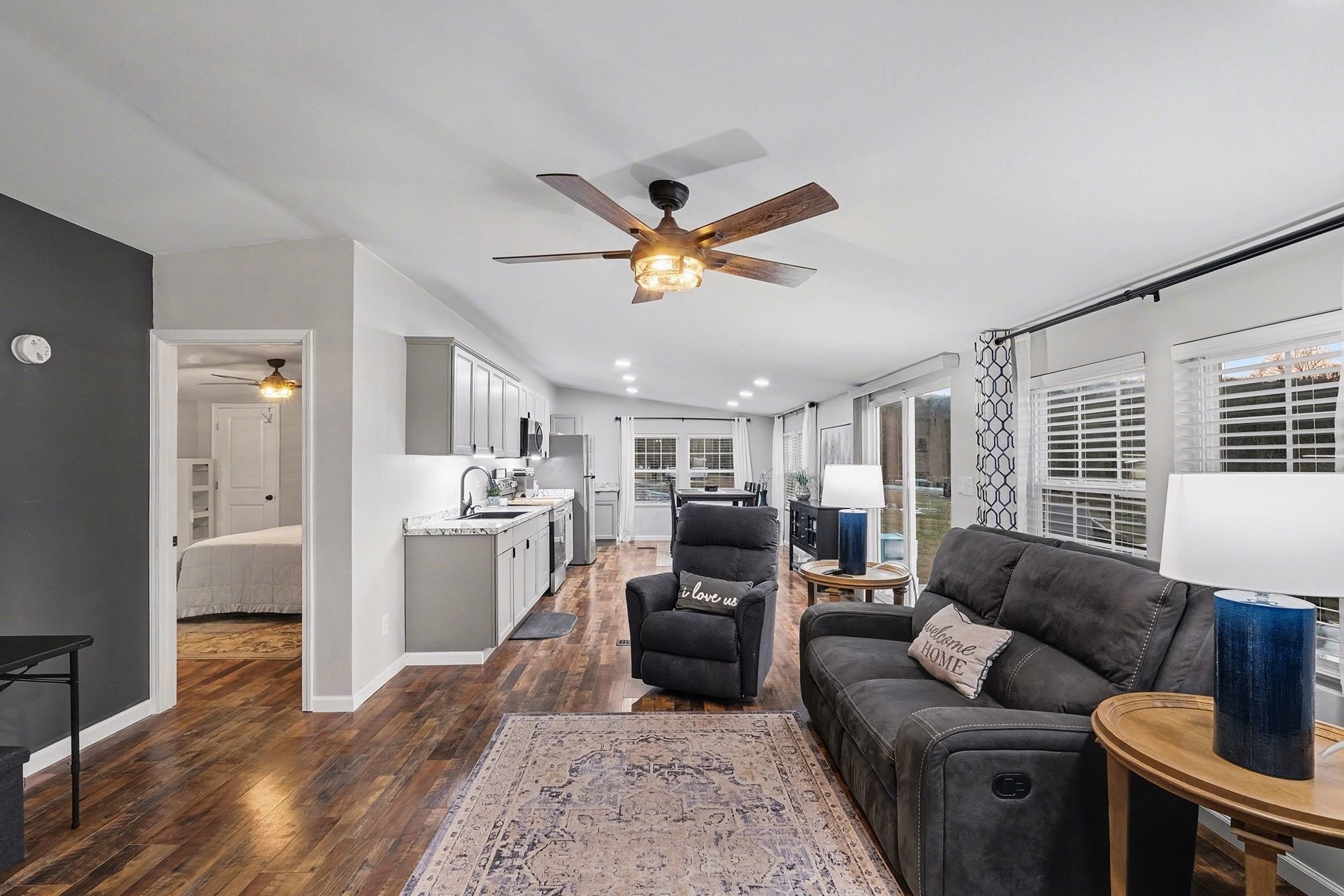 44 Opossum Hollow Rd