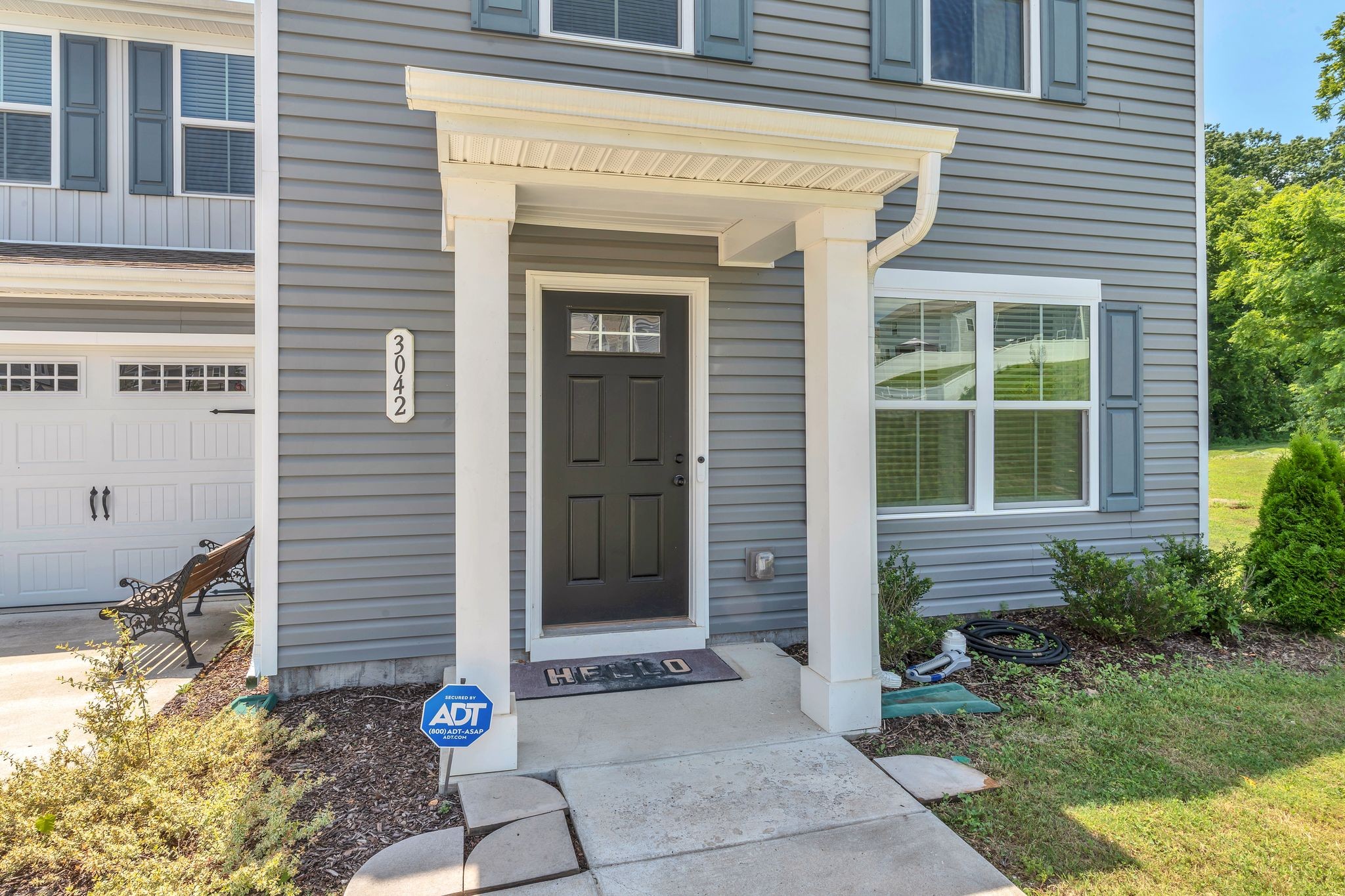 3042 Killarney Park