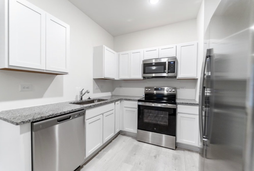 54 Stonehenge Lane E