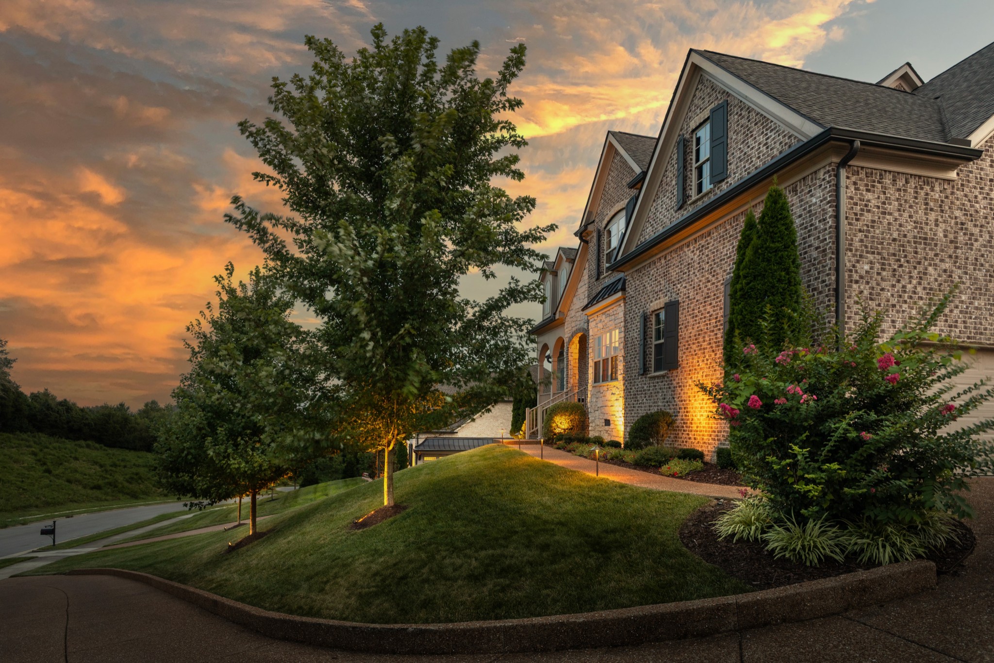 1885 Barnstaple Ln