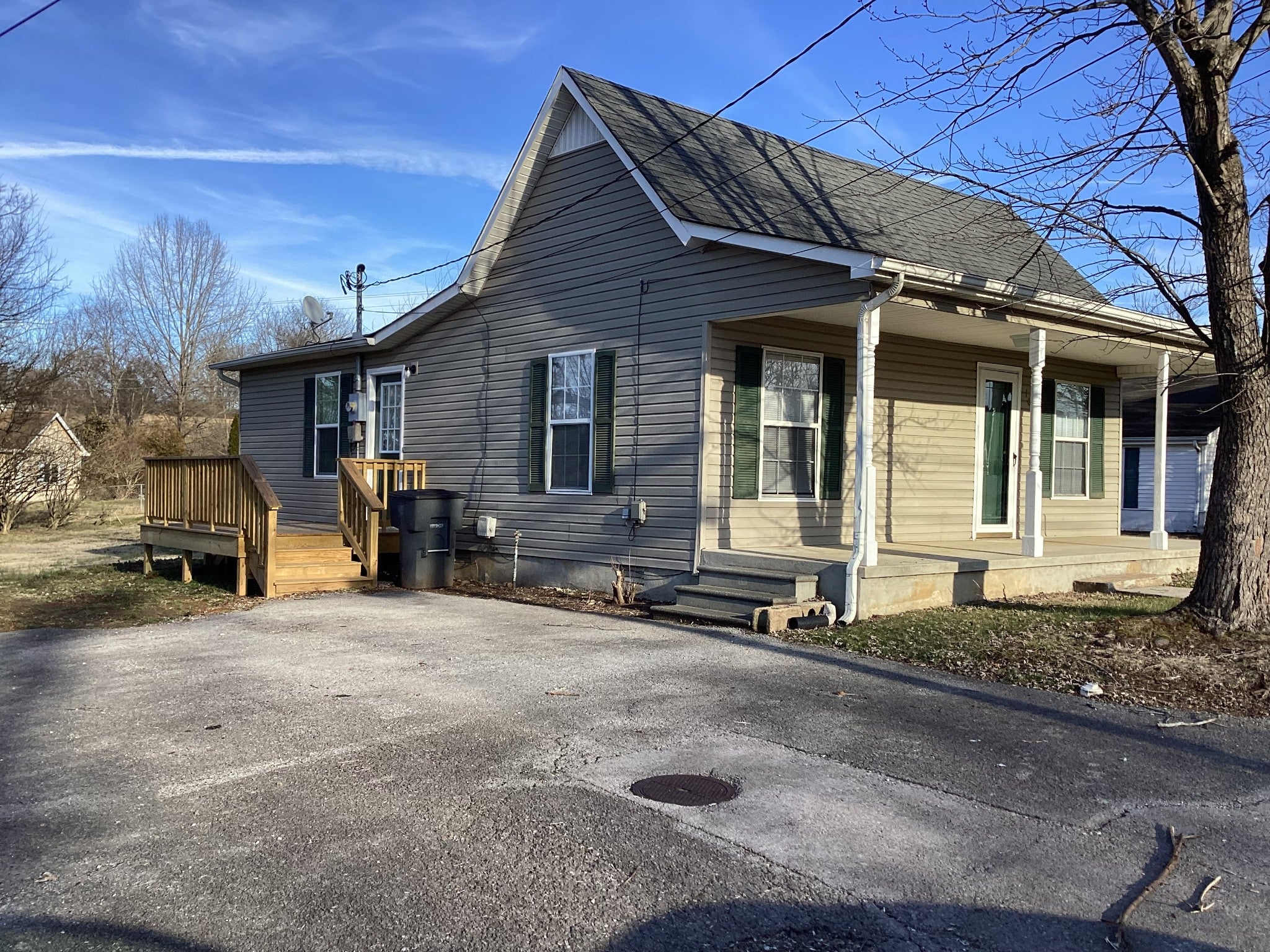 104 Taft St