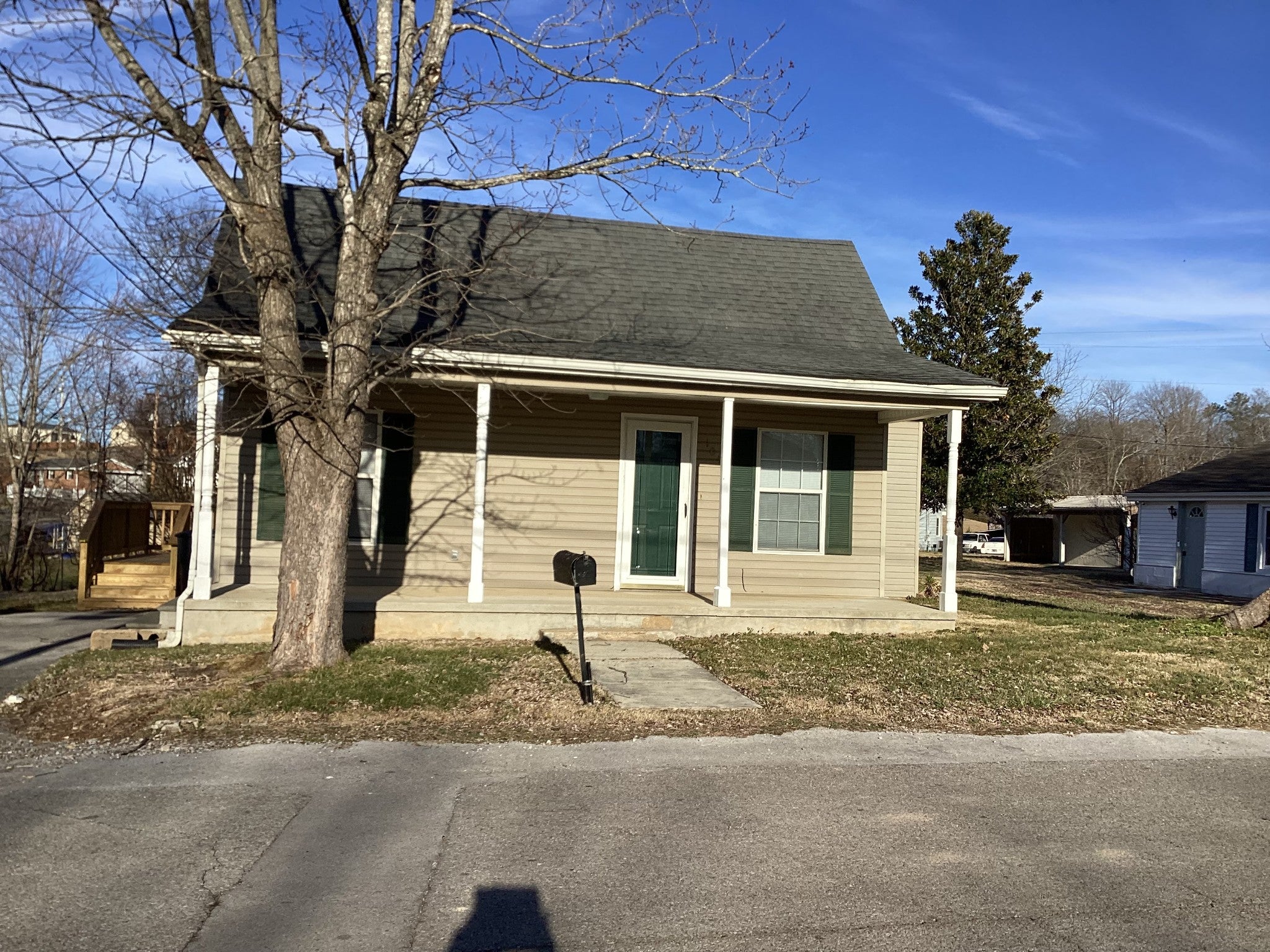 104 Taft St