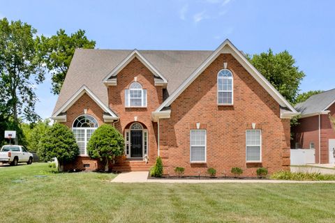 5122 Stonewood Dr Smyrna TN 37167