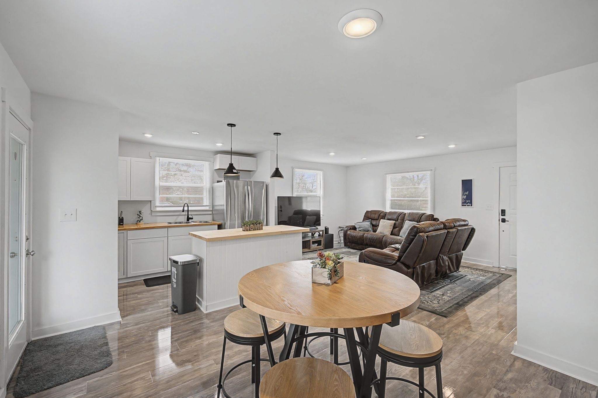 5017 Madeline Dr