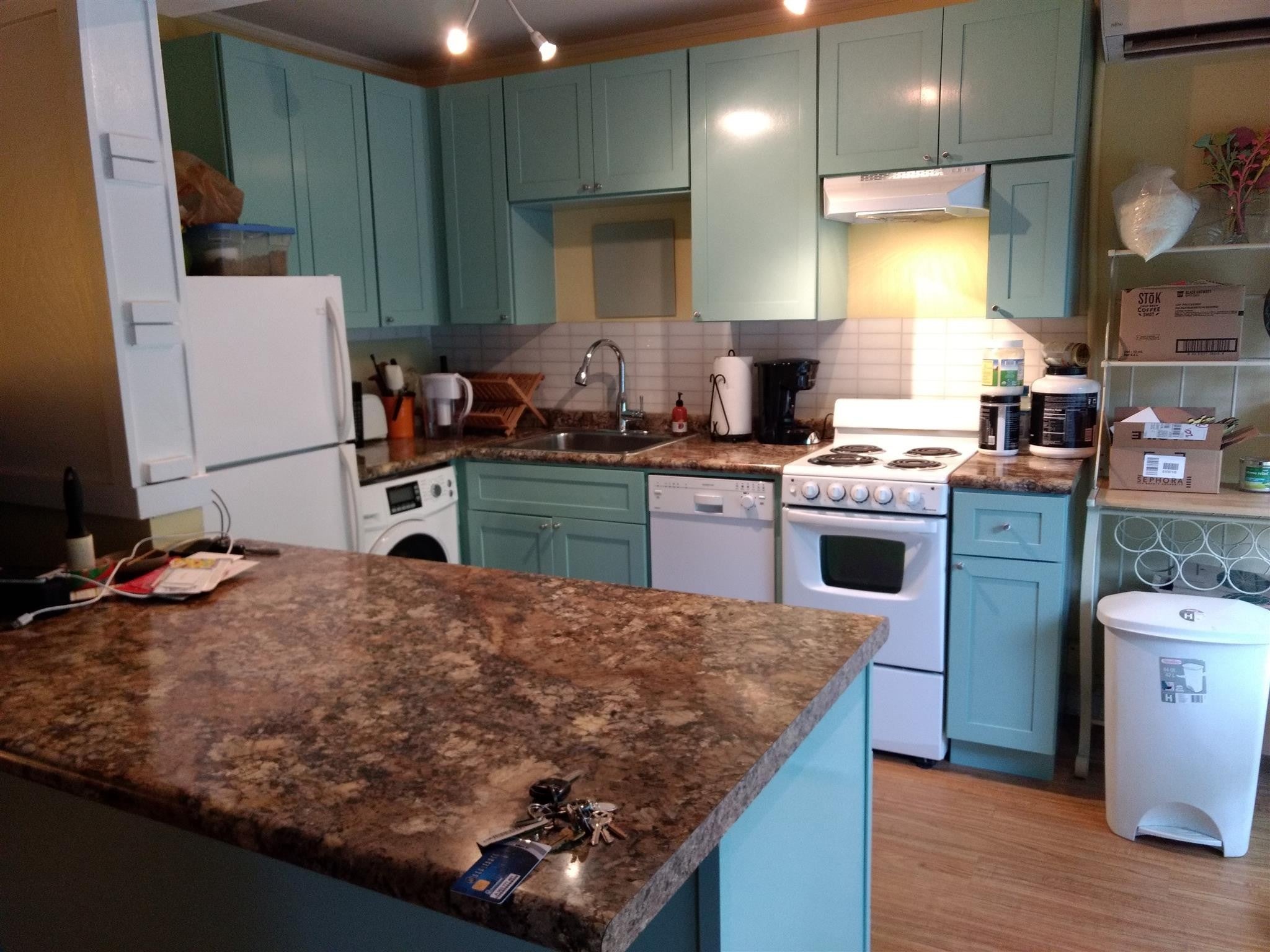 1.0-bed rental at 201 Acklen Park Dr 2