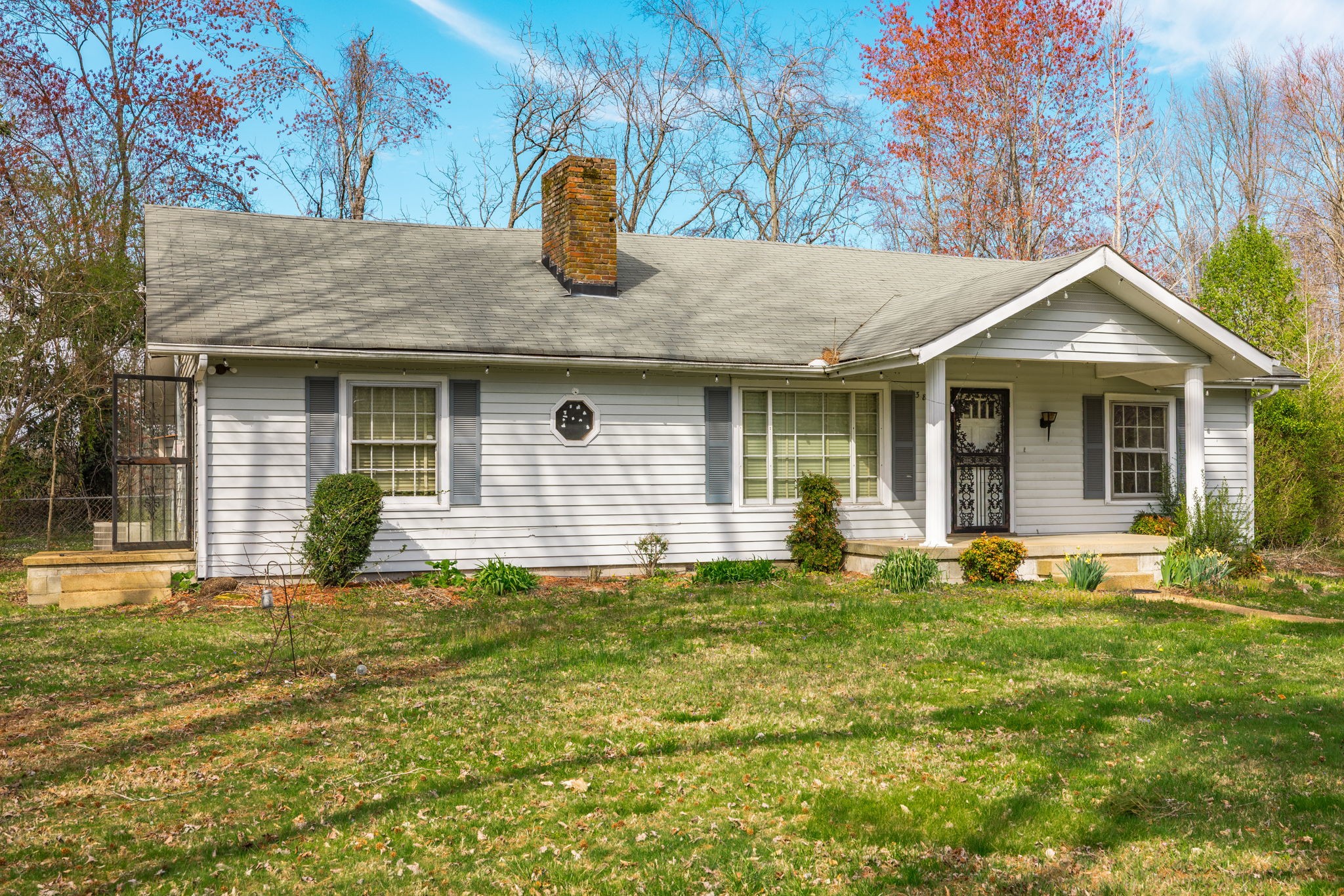 3828 Old Clarksville Pike