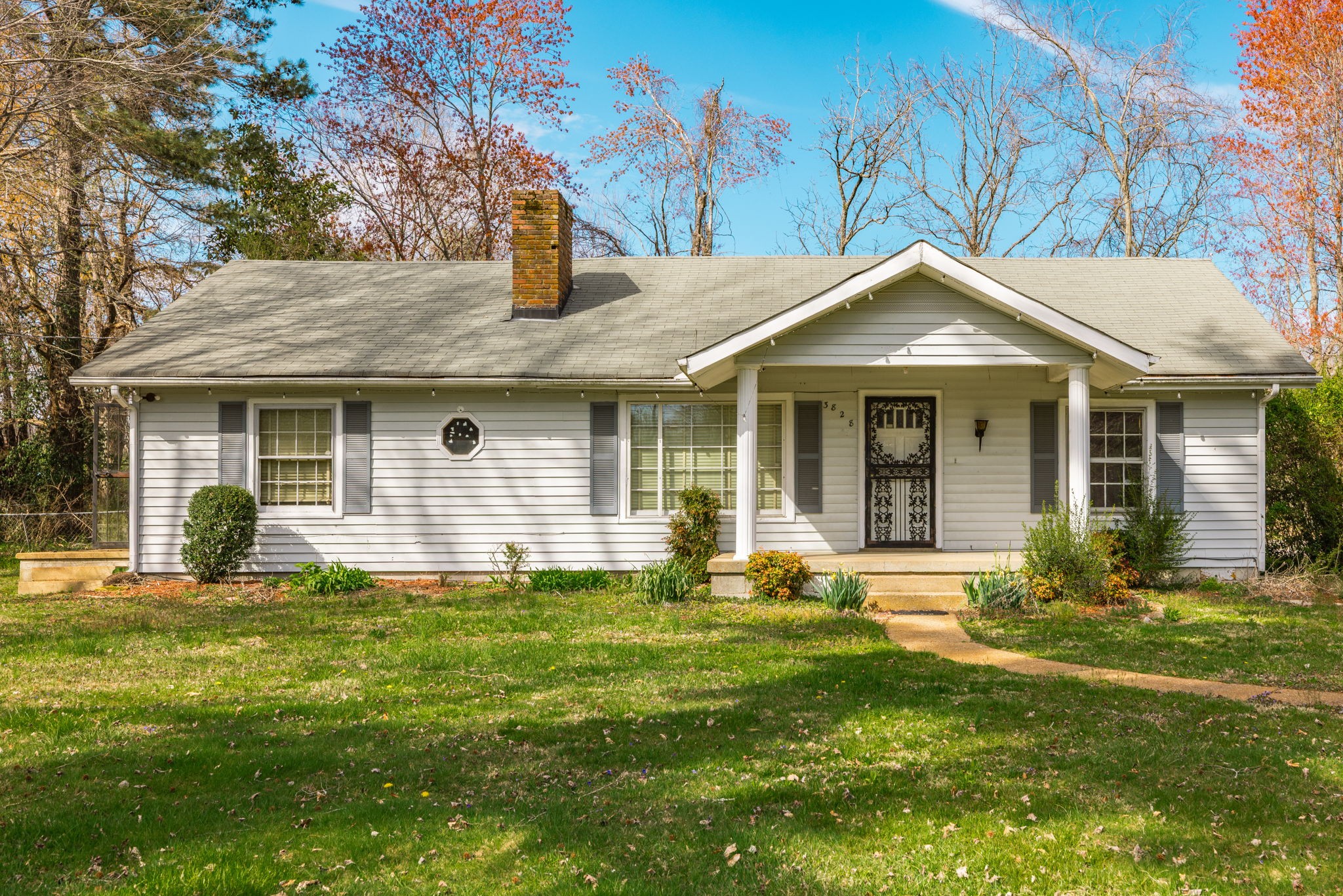 3828 Old Clarksville Pike
