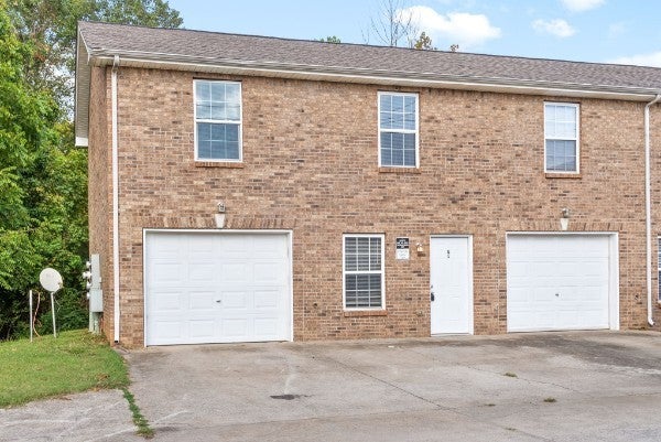 535 Lafayette Rd